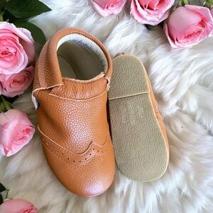 The sweetest shoes little girl shoes size 2-3Y